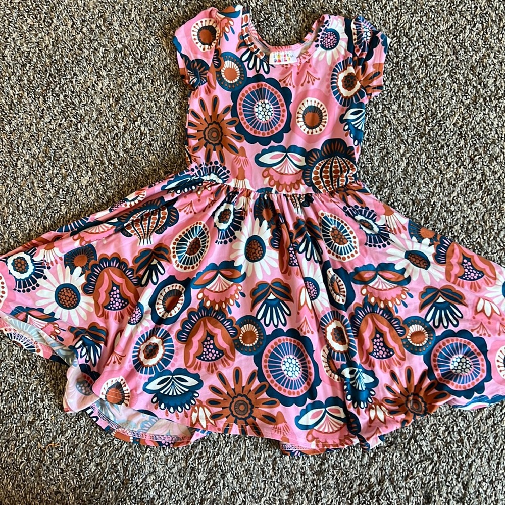 Pink with beautiful rust navy and white florals